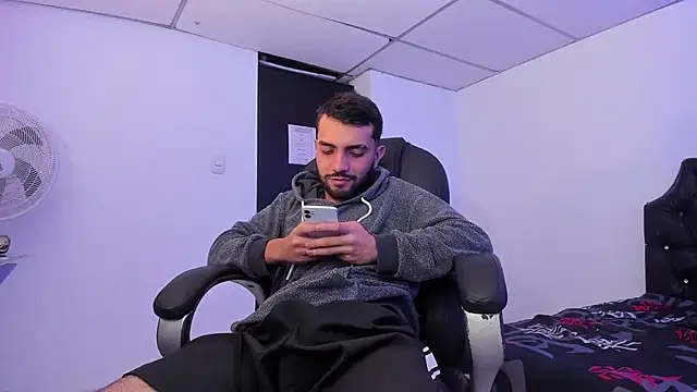 Jeremyy Boy online show from October 2025 12:33:02 AM