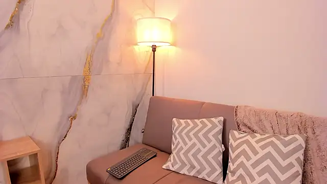 Tiffany Nm online show from March 2026 02:23:02 PM