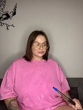 Nata102 online show from September 2025 12:38:02 PM