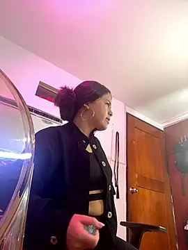 EmilyHarperr online show from October 2025 11:32:02 AM