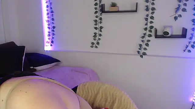 poison doll2 online show from October 2025 02:40:02 PM