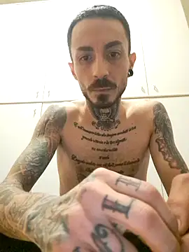 Robe420 online show from December 2025 11:01:02 PM