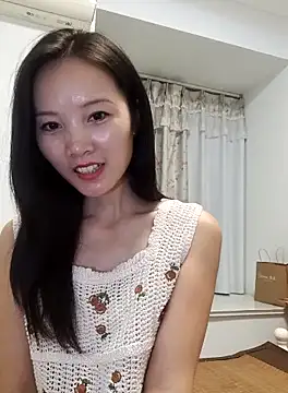 Snapshot of suufee chatting on September 2025 12:37:02 PM suufee online show from September 2025 12:37:02 PM