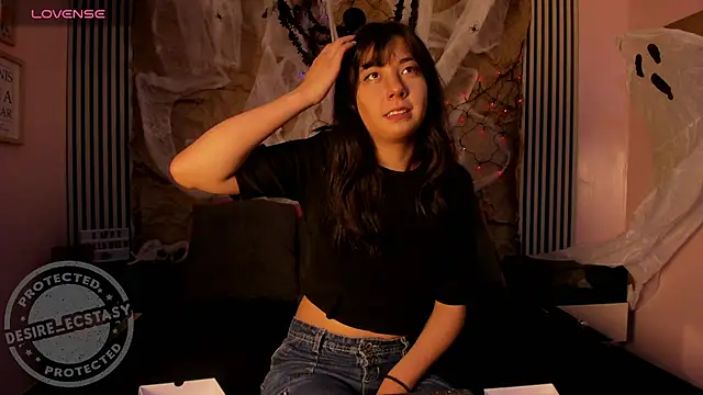 Desire Ecstasy online show from October 2025 01:28:01 PM