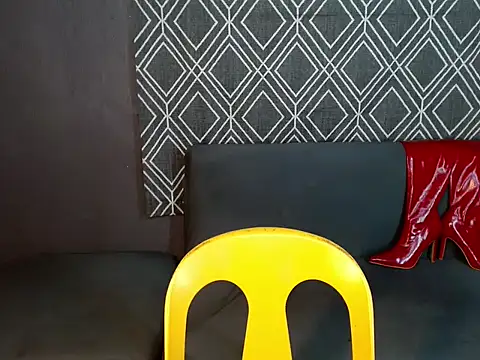 hugesignificant 69 online show from September 2025 11:37:02 AM