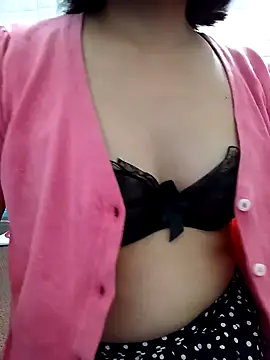 Snapshot of Thaohoa_love chatting on September 2025 11:22:02 AM Thaohoa love online show from September 2025 11:22:02 AM