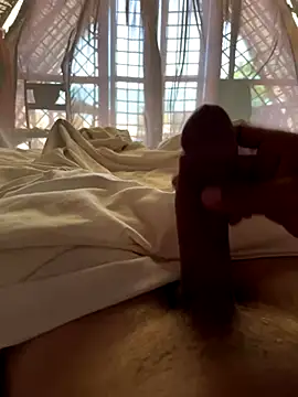 thom4play online show from October 2025 07:33:01 AM