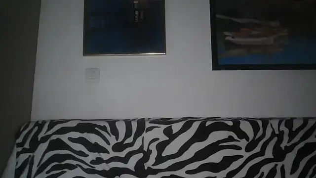 yumara351 online show from November 2025 10:49:02 AM