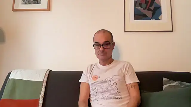 Milkywaymen online show from November 2025 01:57:02 PM