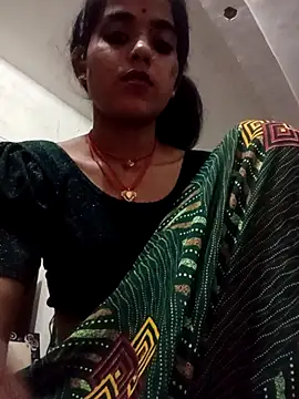 Snapshot of Rachna_Love chatting on October 2025 02:24:01 AM Rachna Love online show from October 2025 02:24:01 AM