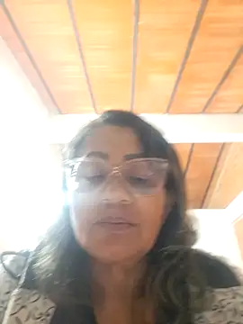 Snapshot of Vickysweeeettt chatting on April 2026 02:09:01 AM Vickysweeeettt online show from April 2026 02:09:01 AM