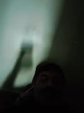 vardh033 online show from October 2025 11:33:02 AM