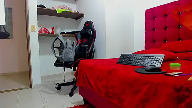 lightboy0 online show from October 2025 06:23:01 PM