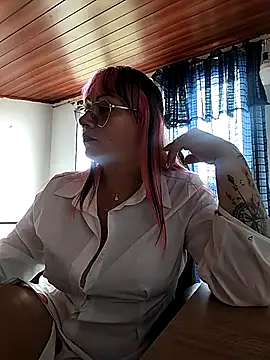 sexxx mia online show from September 2025 05:03:02 PM