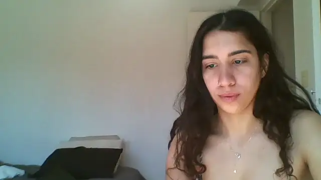 Souphicherry online show from September 2025 03:23:01 PM