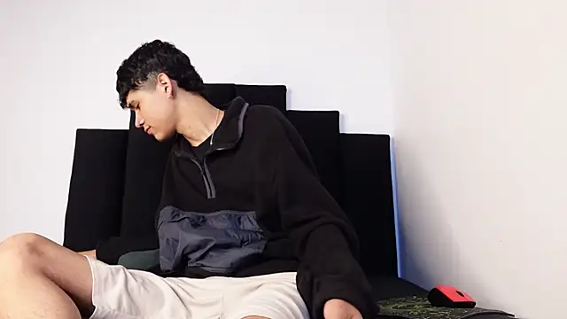 alexmark  online show from October 2025 01:54:01 PM