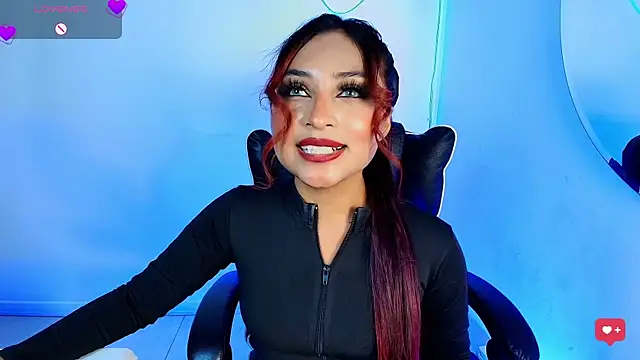 Snapshot of Naiaa_Cruz chatting on May 2026 07:43:02 PM Naiaa Cruz online show from May 2026 07:43:02 PM
