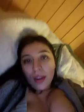 Snapshot of caronicole77 chatting on September 2025 01:49:02 AM caronicole77 online show from September 2025 01:49:02 AM