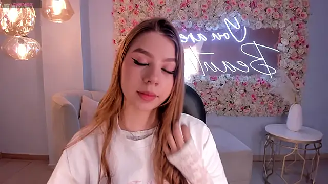 TiffannySins online show from March 2026 04:18:01 AM