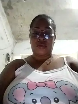 Snapshot of Big_ass_submissive chatting on October 2025 12:27:01 PM Big ass submissive online show from October 2025 12:27:01 PM