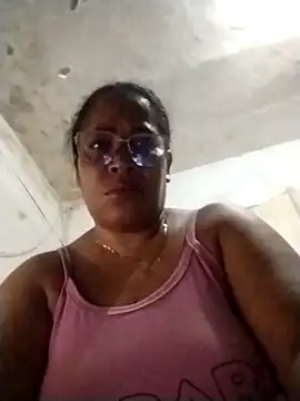 Snapshot of Big_ass_submissive chatting on October 2025 12:23:01 PM Big ass submissive online show from October 2025 12:23:01 PM