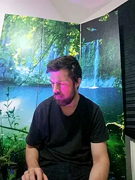 welcome-to-the-jungle online show from July 2026 08:19:01 PM