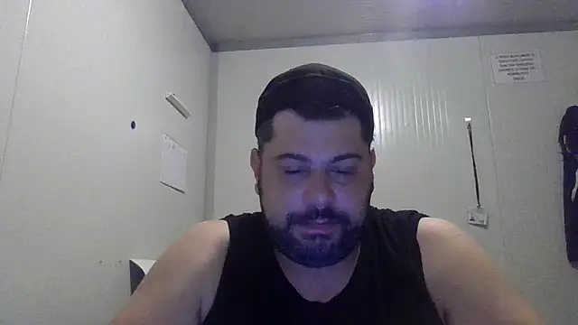 giuseppelovisi85 online show from September 2025 04:00:01 AM