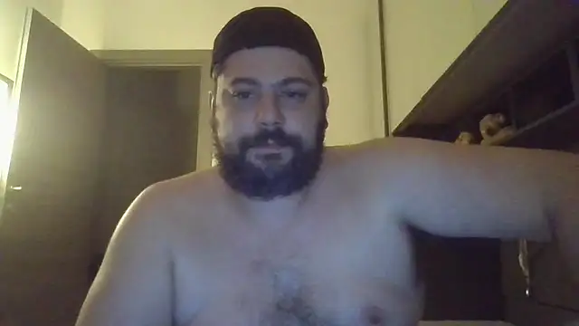 giuseppelovisi85 online show from October 2025 11:37:02 PM