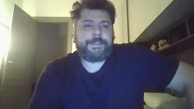 giuseppelovisi85 online show from October 2025 05:08:01 AM