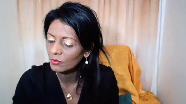 Indianpeaches online show from October 2025 05:41:02 AM