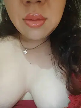 Julyy08 online show from May 2026 02:56:02 PM
