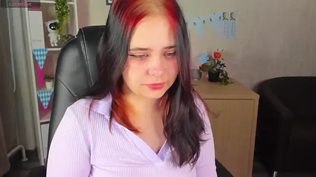 Alis Platt online show from October 2025 01:17:02 AM