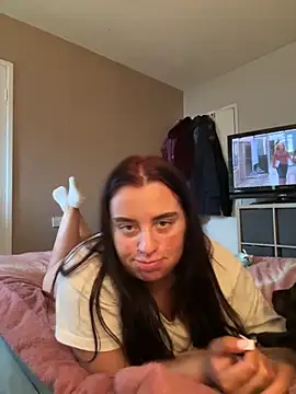 Victoriasteel online show from November 2025 12:37:02 PM