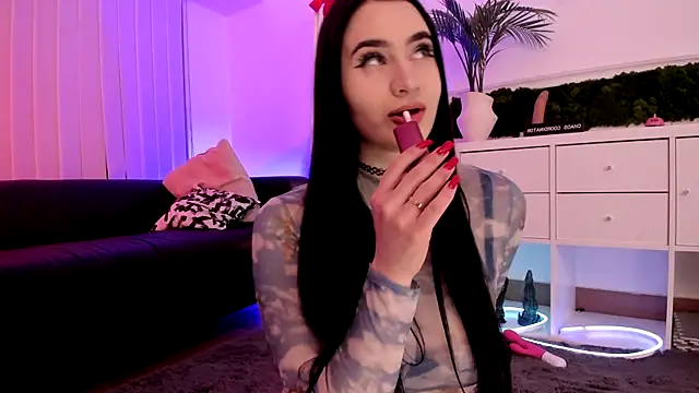 Mary Lori online show from April 2026 06:22:02 AM