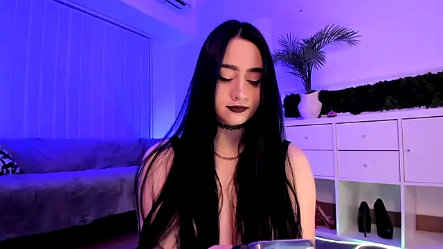 Mary Lori online show from July 2026 06:49:01 AM