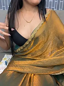 Riya-6969 online show from June 2026 05:51:01 PM
