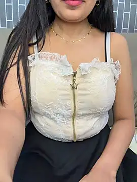 Riya-6969 online show from June 2026 07:01:01 PM