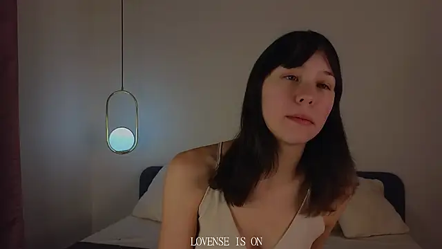 BritniBers online show from November 2025 02:00:02 AM