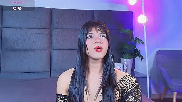 Slenna Moon online show from April 2026 01:41:02 AM