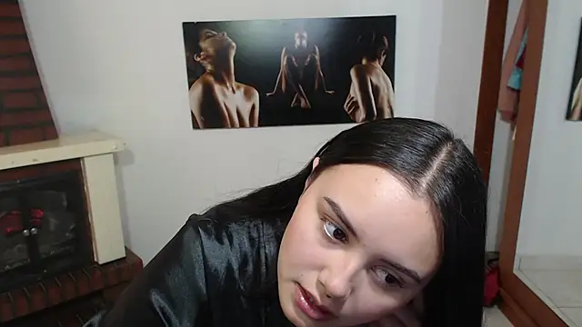 Snapshot of crazy_daniela chatting on September 2025 08:08:01 PM crazy daniela online show from September 2025 08:08:01 PM