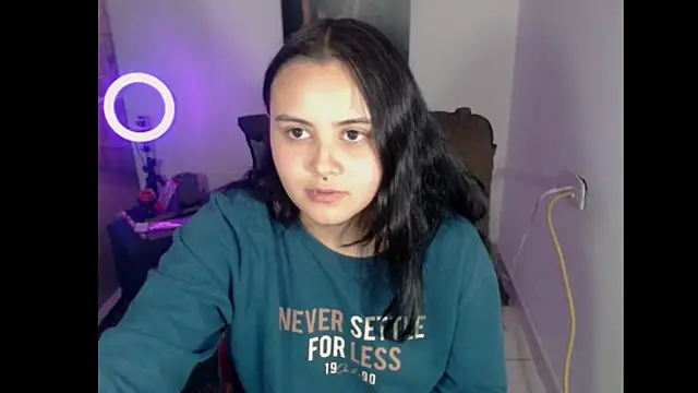 Snapshot of crazy_daniela chatting on October 2025 12:44:02 AM crazy daniela online show from October 2025 12:44:02 AM