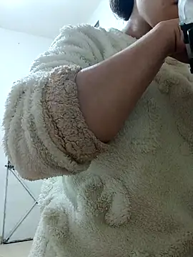 Ahalm online show from March 2026 09:43:02 PM