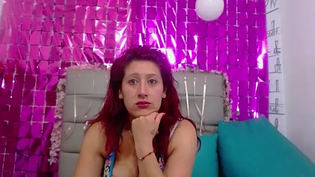 Chloe Wiild online show from September 2025 12:25:01 AM