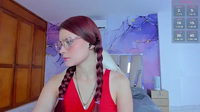 EvaKalifa online show from September 2025 12:16:01 PM