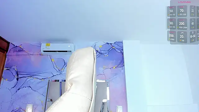 EvaKalifa online show from September 2025 11:44:01 AM