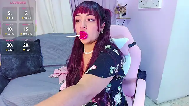 DaniniAnderson online show from October 2025 03:28:02 AM