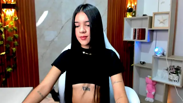 MeganLara online show from September 2025 07:02:02 PM