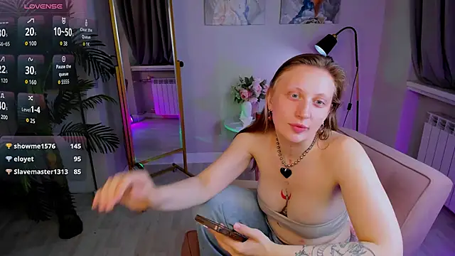 Snapshot of babydarkness chatting on September 2025 09:31:02 AM babydarkness online show from September 2025 09:31:02 AM