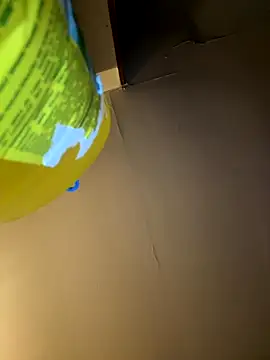 Snapshot of Scattyboo chatting on November 2025 11:43:02 AM Scattyboo online show from November 2025 11:43:02 AM