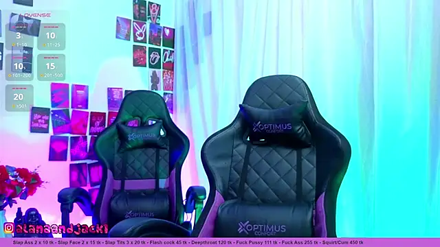 Sarahandzack online show from September 2025 03:16:01 PM